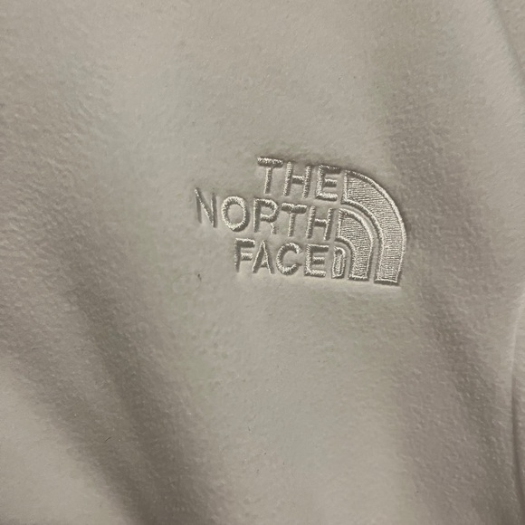 North Face Fleece - Picture 2 of 4